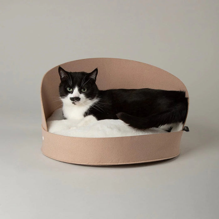 Scruffs Stockholm felt cat bed - Tan