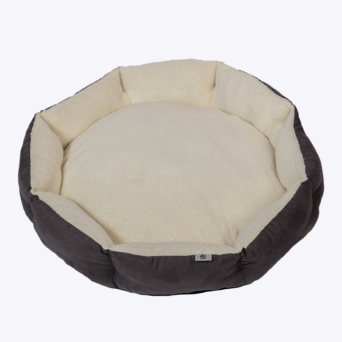 Danish Essentials Quilted Bed