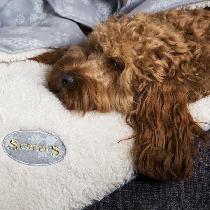 Scruffs® Winter Wonderland Snuggle Blanket - Grey