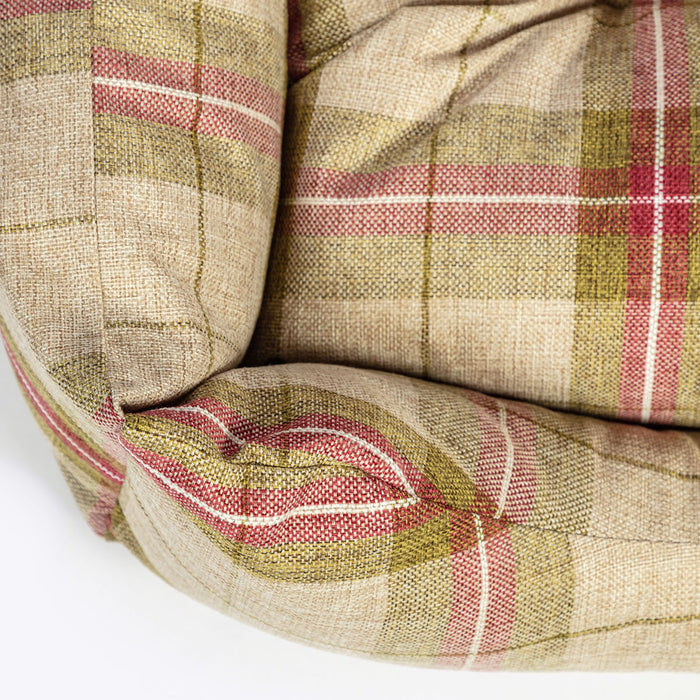 Newton Moss Snuggle Bed