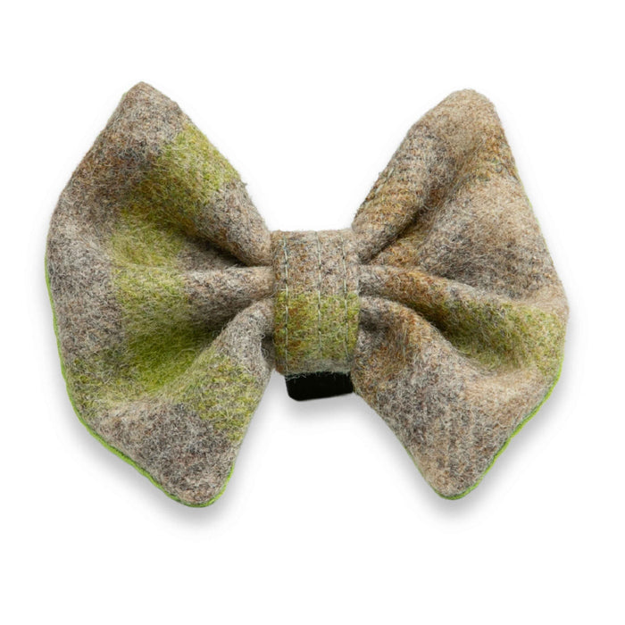 Abraham Moon Bibury-Lichen Luxury Dog Bow Tie