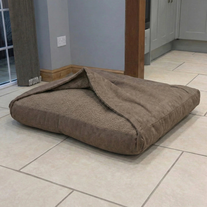 Collared Creatures - Monaco Paddle Luxury Dog Snuggle Bed / Snuggle Sack /Sleeping Sack Luxury Dog Bed