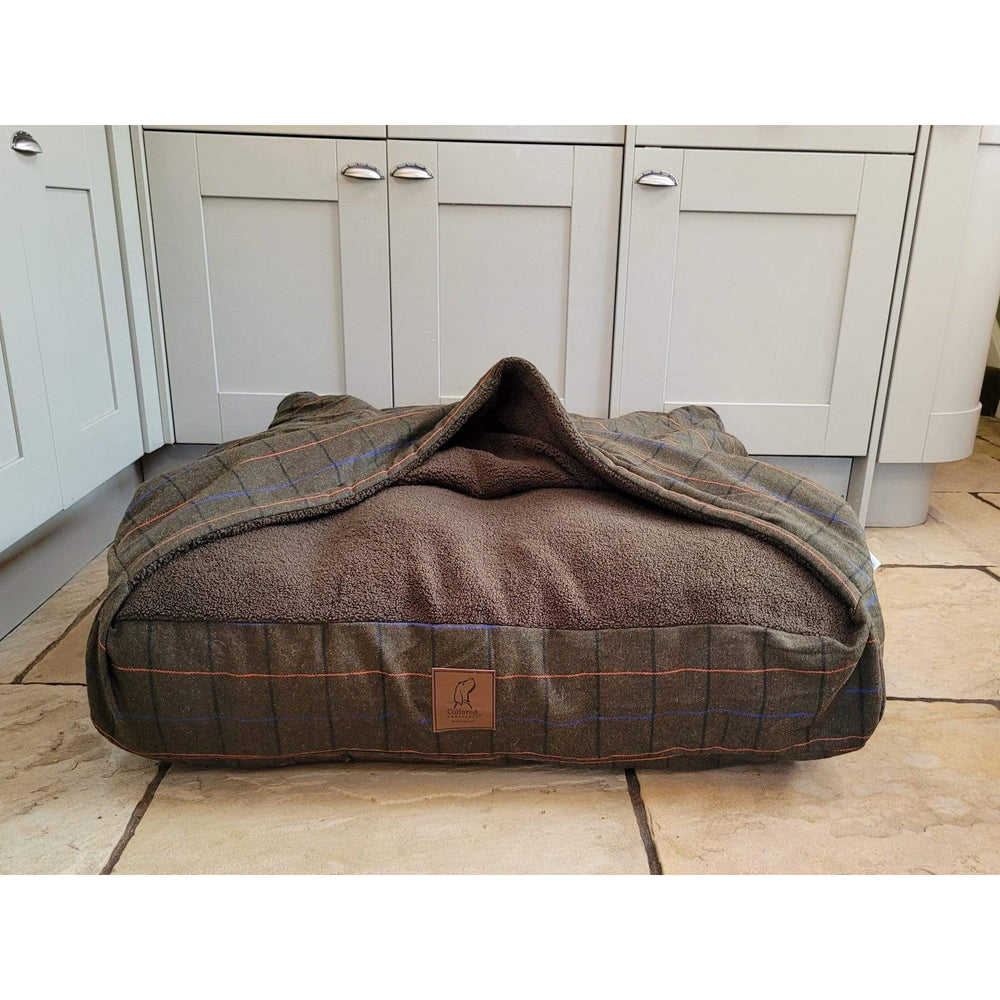 Collared Creatures Beds 75cm x 75cm Collared Creatures - NEW Green Tweed Luxury Dog Snuggle Bed / Snuggle Sack /Sleeping Sack Luxury Dog Bed