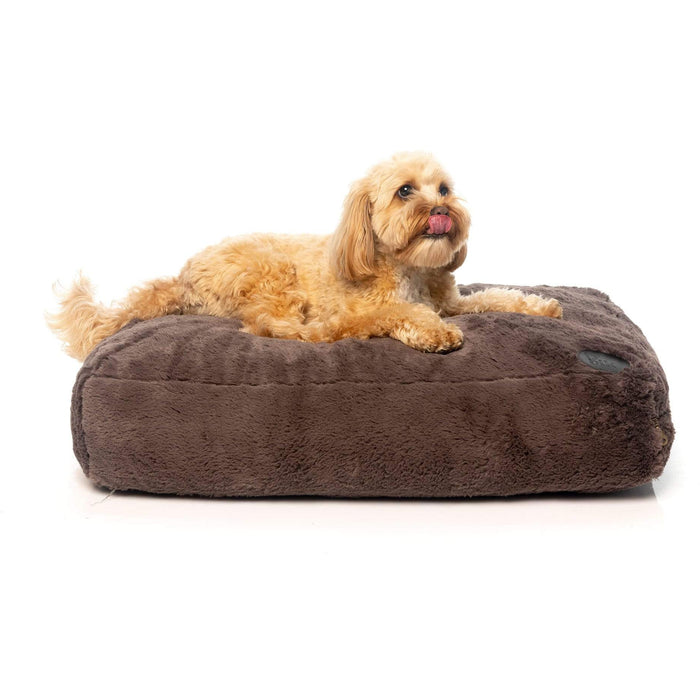 FuzzYard Beds 68cm x 84cm x 15cm Nanook Pillow Luxury Dog Bed